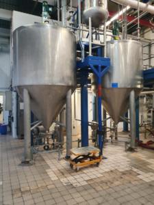 20200107 Royal Sanders Cosmetics